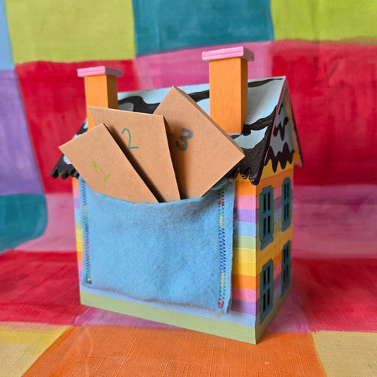 Advent calendar - light up house (duck)