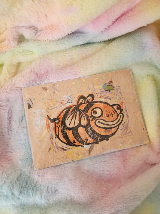 Bee lino print - assorted