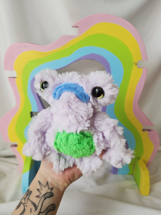 Mini lavender frog