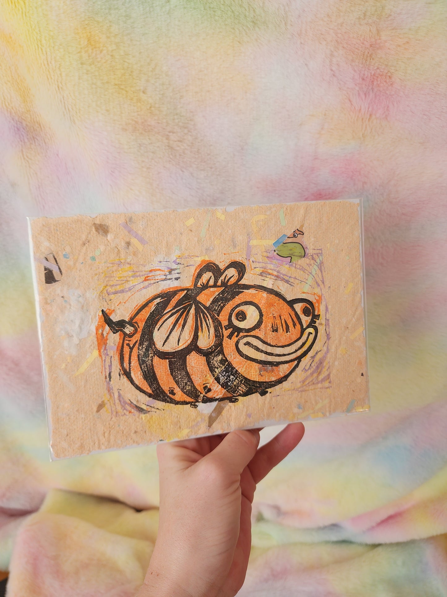 Bee lino print - assorted